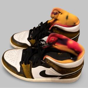 Air Jordan 1 Mid SE “Homage” High-Tops (Heat-Reactive Collar)